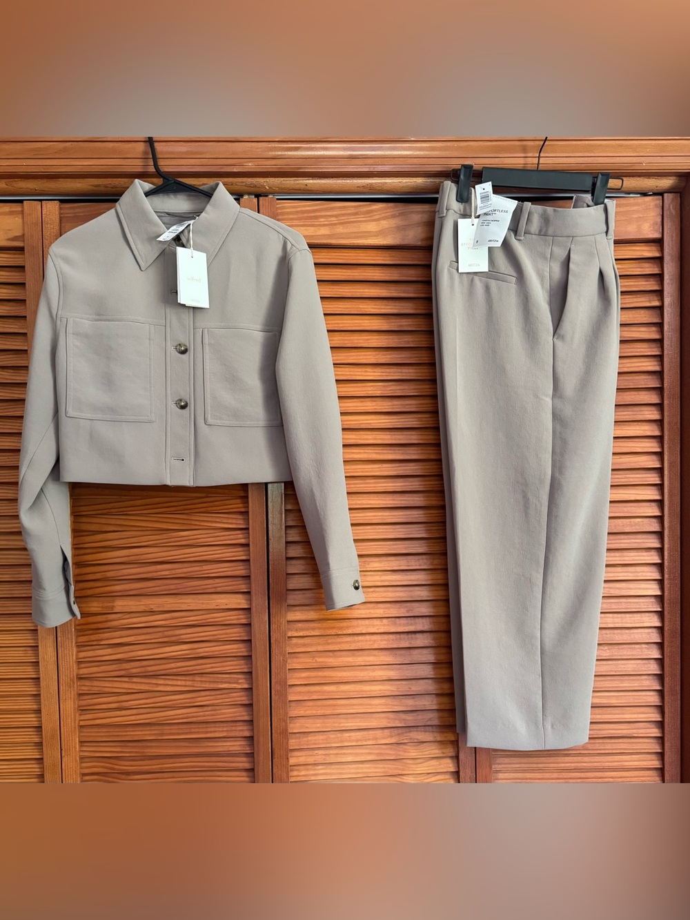 Aritzia Wilfred cropped high rise Wide-Leg Trousers in Nomad Taupe contest NWT - Picture 5 of 7